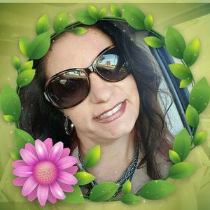 Meet your Posher, Dee